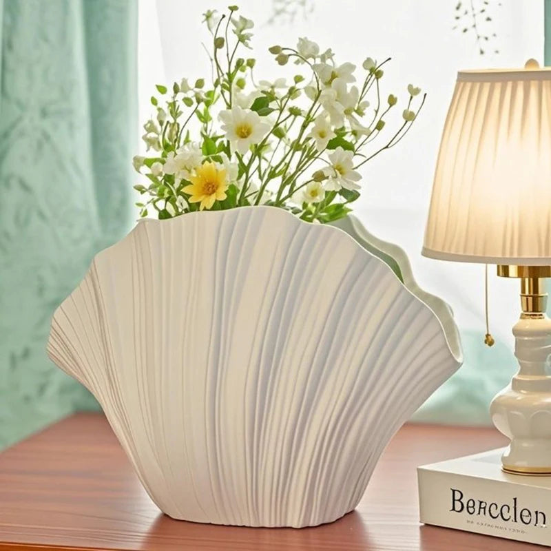 Porcelain Clam Vase