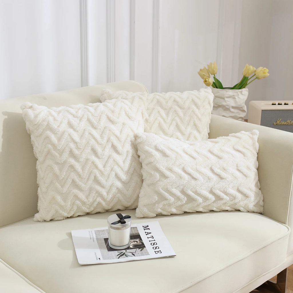 Jacquard Plush Geometric Cushion Cover