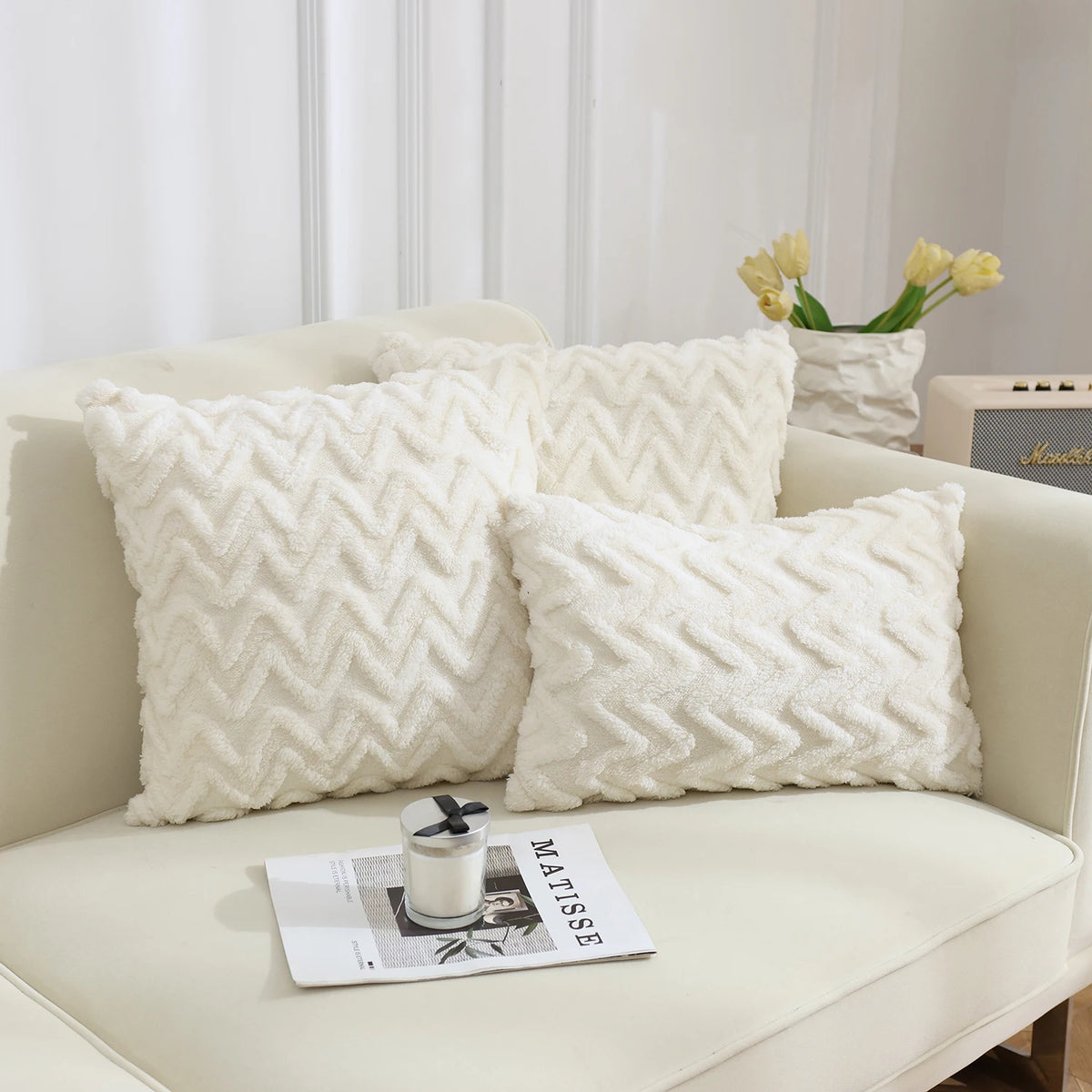 Jacquard Plush Geometric Cushion Cover