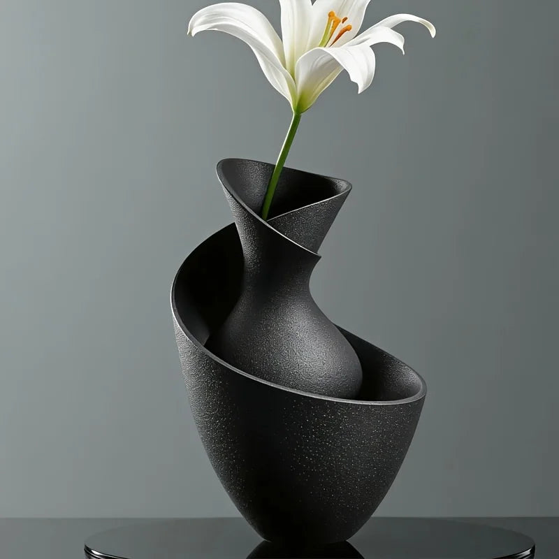 Minimal Horn Vase