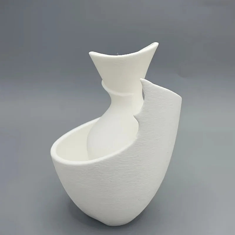 Minimal Horn Vase