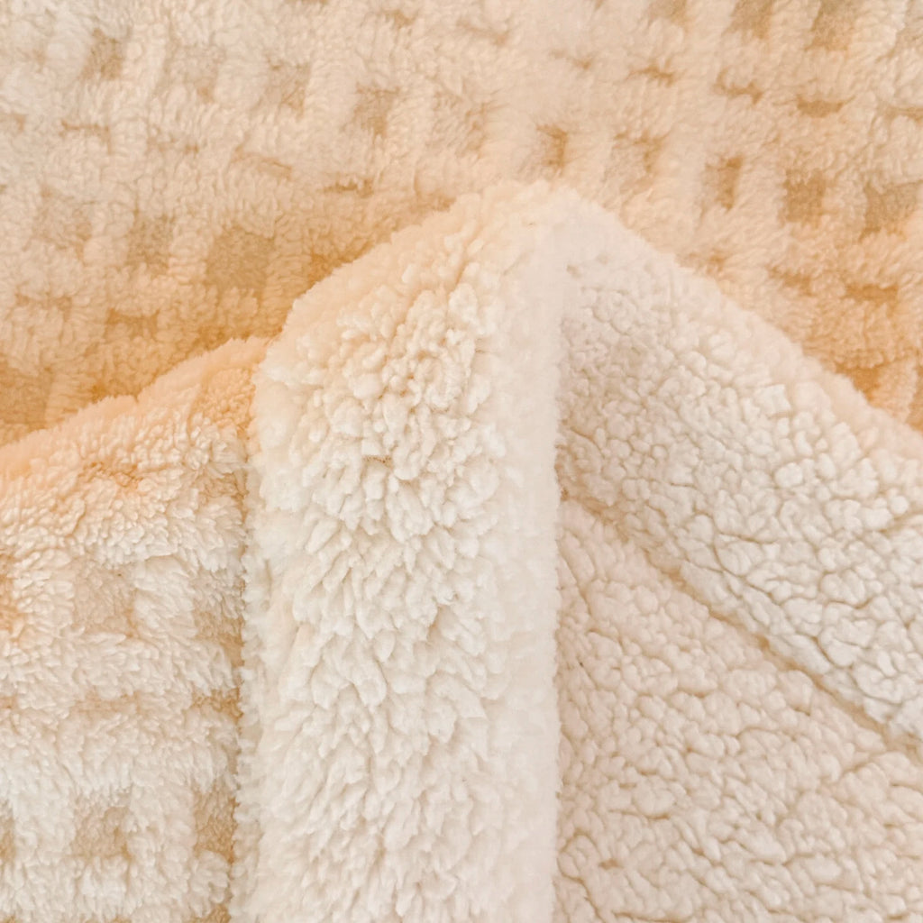 Double-Layer Fleece & Lambswool Throw