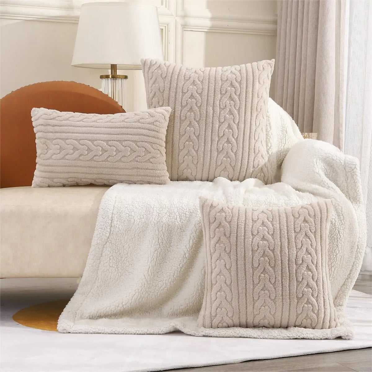 Cable Knit Plush Cushion Cover