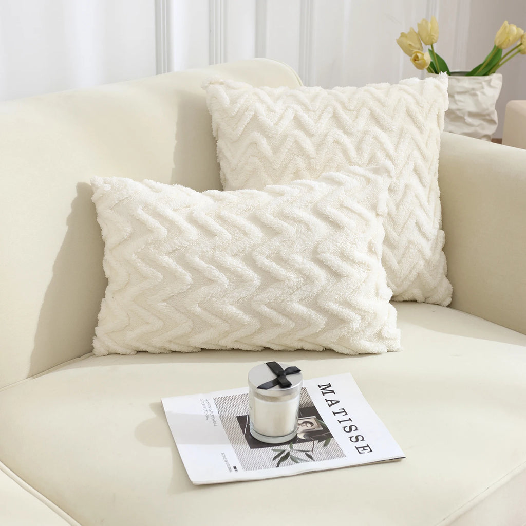 Jacquard Plush Geometric Cushion Cover